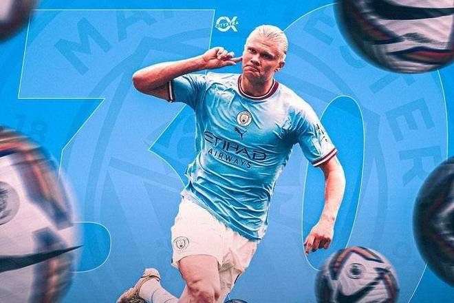 开小会？巴媒：安帅今日训练开始前和维尼修斯交谈了3分钟