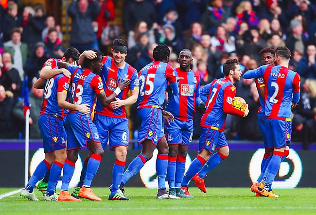 有惊无险，小麦和孔蒂所乘飞机警告灯误报导致飞机迫降（虚惊一场：小麦与孔蒂所乘航班因警告灯误报紧急降落）
