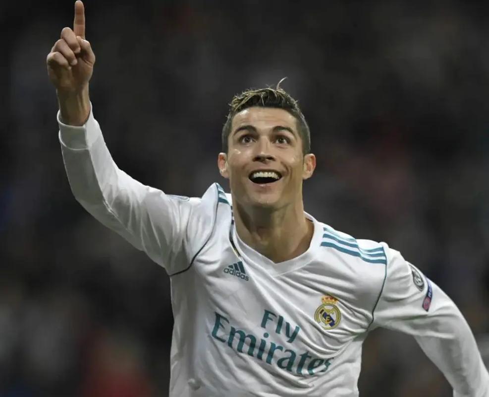 TF1奥利塞专访：我在英国长大，但从小就希望代表法国队