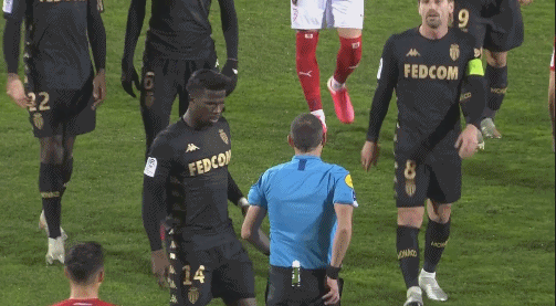 7战4胜2平1负，埃迪-豪上任后纽卡在联赛中只输给曼联1次（埃迪-豪上任后，纽卡联赛对曼联仅负一场：近7战4胜2平1负）