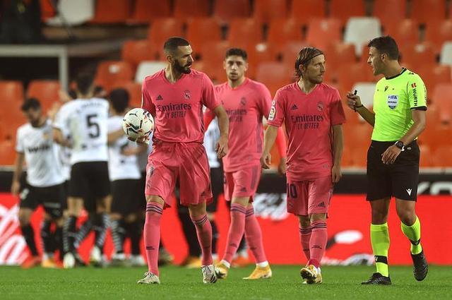 马卡评选无缘世界杯11人阵容：姆伯莫、弗拉霍维奇和索博在列（马卡报评出缺席世界杯的最佳十一人：姆伯莫、弗拉霍维奇、索博在列）